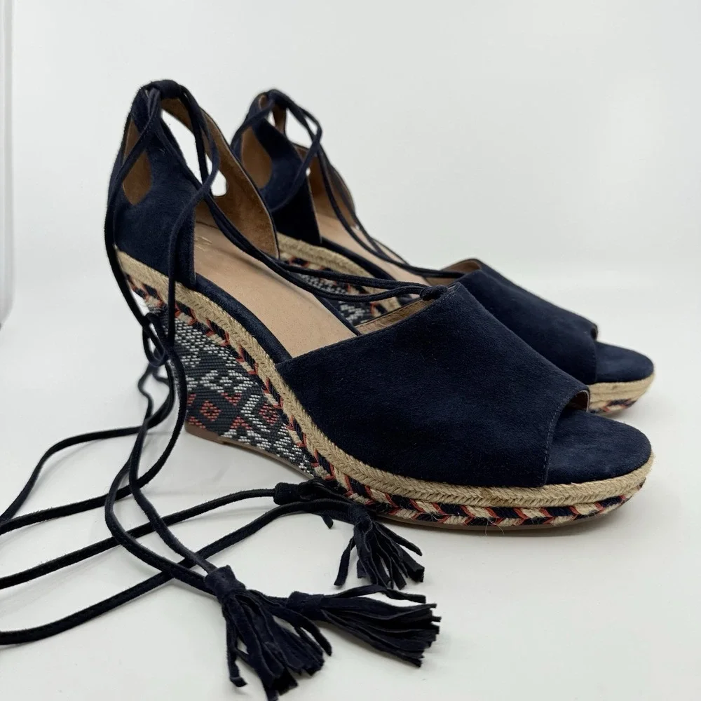 NEW CABI ISLA SUEDE WEDGE ESPADRILLE AZTEC WOMEN 10 Ankle Tassel Nautical‎ 6001